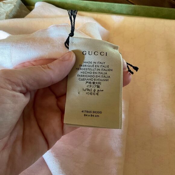 NWT & Box Gucci GG Scarf 💕 - Picture 6 of 9
